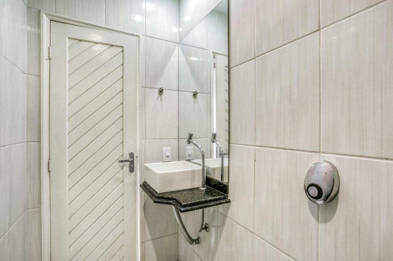 Oyo Nobs Hotel, เซา โชอาว เจ เมริติ ภายนอก รูปภาพ